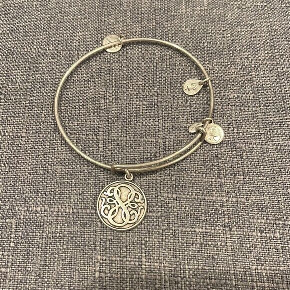 Alex and Ani Bracelet Path of Life Charm - Picture 1 of 1